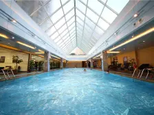 华发新城 5室1厅 南 北