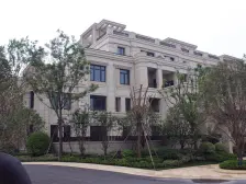上叠带露台,毛坯房随意装修,带俩车位