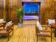 南滨路 南滨特区 次新房 一线江景 交通方便 品质小区