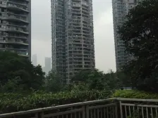 海棠晓月看江大三房,出行便利,配套成熟。