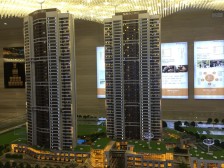 融创青山湖壹号 毛坯三房 可以看湖 中间楼层 全天太阳