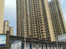 龙安花园 南北通透,采光好 中间楼层