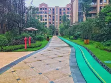 照母山 香港置地约克郡上景二房146万