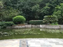 汽博跃层。面积大,楼层好,配套设施齐全