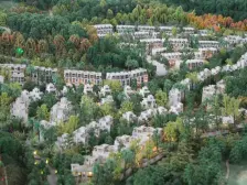 业主用心装修了房子 因为不在这边发展了 出售电梯2房