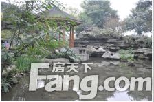 此房精装修带家具家电,随时可以交易,没有贷款