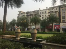 保利山庄江天悦洋房 一楼端户带300平大花园 住家装修