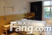 北大街地铁口通燃气。4.7米层高