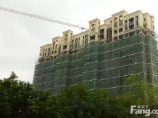 丰泰观山碧水凌峰花园,南北对流精装四房,诚心出售