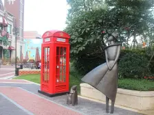 边位联排别墅,带车位 ,带前后花园