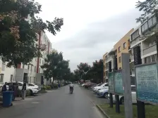 近万达宝龙三房带阁楼,飞机户型,视野好,清水毛坯