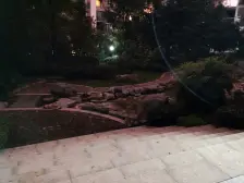 双轻轨站+交通方便+生活配套设施完善 看中庭