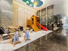 中铁建 18号轻轨300米 次新小区 业主诚心卖