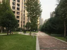 大学城 协信城立方天娇名城三期二房