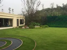 格局比较好,户型方正,交通便利,轻轨在楼下