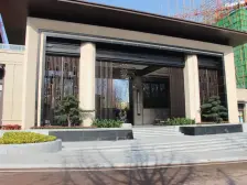 次新小区正规三房双卫,带80平方露台