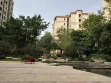 龙湖花千树二期精装两房拎包可入住环境优美