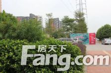 万科精装四房, 保养的很好,户型方正,采光通风好