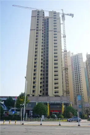 幸福金岸