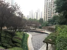 住家装修视野好,配套齐全,近轻轨。