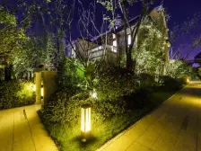 换房急售! 地铁900米 双层地下室 南花园30平