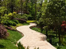 此房业主精心设计装修,保养得很好,直接拎包入住。