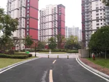 电梯房,户型方正,满五唯一,位置好