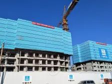 楼头全明户型 方正户型不缺角 紧挨46