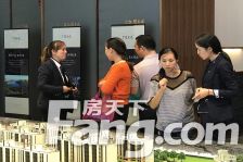 金沙湾富力中楼层,4室洋房,视野开阔,诚心出售