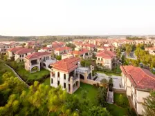 恒大 云东海 毛坯四连排别墅 花园300方左右