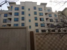 中南路 无坡 精装修 一梯一户 2018年封闭小区