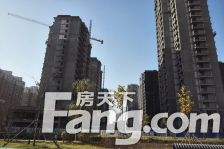 华硕天韵 小区环境优美 出行方便 交通便利