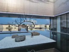 刘家坪轻轨站旁 保利带90平大露台的东端户