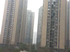 象屿精装大三房 朝中庭 近轻轨商圈