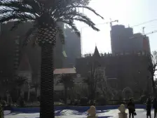 蓝光雍锦王府 南北通透,采光好 装修好,环镜优美 视野好,诚心出售