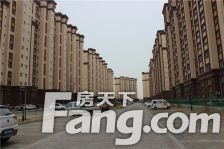 保利罗兰香谷户型好,采光好,低楼层