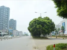 华宇尚城二期鼎尚都会 南北通透,采光好 装修好,环镜优美 近地铁 周边匹套完善,,出行方便