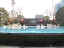 九龙湖西站旁四号线地铁口毛坯房业主诚心出售!