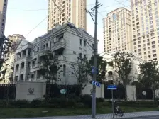 一楼底复,静安内环万科翡翠系,8号地铁口,单价8万9