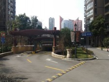 品质小区,小区中心位置,诚意出售,刚需好房