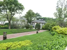 龙光玖龙湾 25楼望江望花园户型