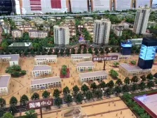 次新小区 会展旁 近轻轨 满2年可交易