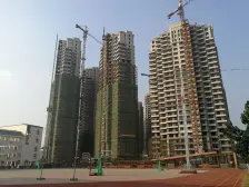 光明城市行知苑 二中旁 跃层四房 精装