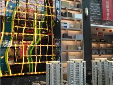 鸿海满园 南北通透,采光好 周边匹套完善,,出行方便