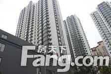 金雀新城B区 证过二 精装修 楼层好 采光充足 交通便利