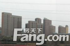 滨河阳光 精装修别墅 全明户型 无遮挡 有车库 证过二