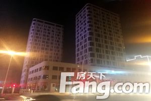 乌兰财富中心 1室2厅 南