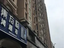 房东诚意卖,好楼层,全天太阳,小区中间位置,