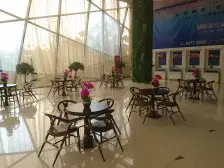 业主诚心出售,户型方正,毛坯!