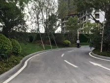 精装三房 南北对流 阳台视野开阔,房间舒服